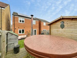 Photo 10- click for photo gallery